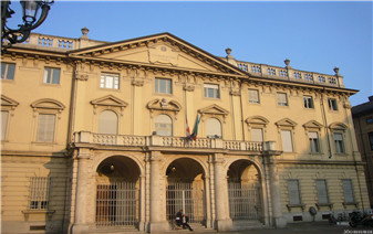 意大利维罗纳“费里切·艾·达拉巴科”音乐学院