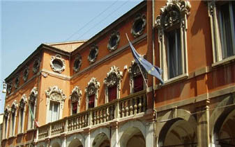 意大利切塞纳“布鲁诺·马德纳”音乐学院